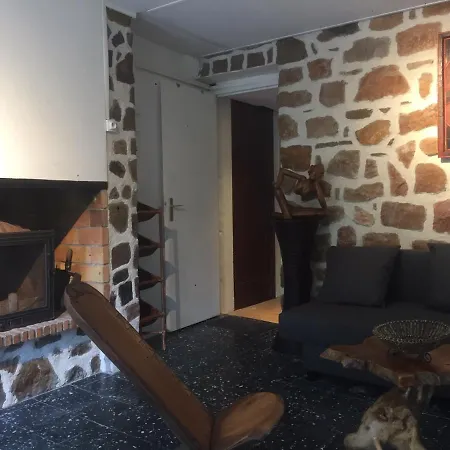 Maison De Charme Au Bord De La Verdure Holiday home
