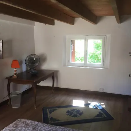 Maison De Charme Au Bord De La Verdure Holiday home *