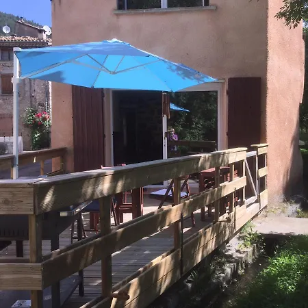 Maison De Charme Au Bord De La Verdure La Garde (Alpes-de-Haute-Provence)
